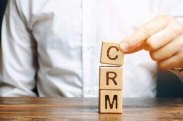 Wie moderne CRM-Systeme mit KI den Vertrieb revolutionieren